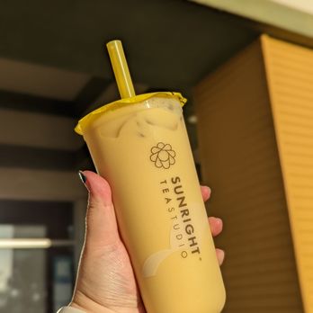 Sunright Tea Studio - Sunnyvale - Mango green milk tea - Bubble Tea Near Me - Sunnyvale, California
