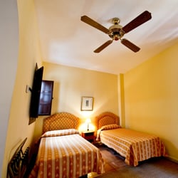 Apartamentos Suites Santa Cruz
