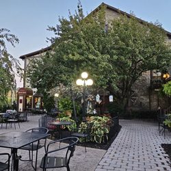 The Shoppes of Premise Maid