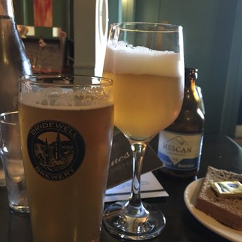 Macdara's Bar and Restaurant - Bars Near Me - Clifden, G Macdara's Bar and Restaurant - Bars Near Me - Clifden, G