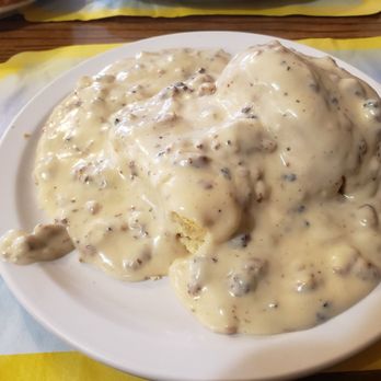 H & D Chuckwagon - Biscuits and gravy - American Near Me - Reed City, Michigan H & D Chuckwagon - Biscuits and gravy - American Near Me - Reed City, Michigan