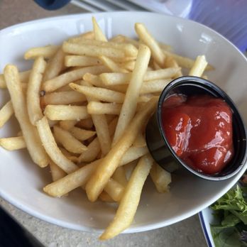 Amalfi Marina Bar - Side of fries - Bars Near Me - San Marcos, California