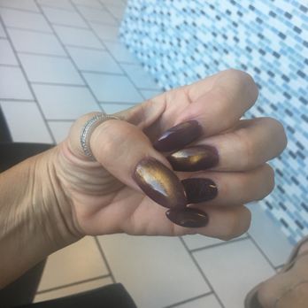 Polish Nails - Nail Salons Near Me - Gilbert, Arizona