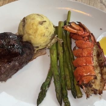 Seasons 52 - New American Near Me - Plano, Texas Seasons 52 - New American Near Me - Plano, Texas