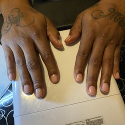 Simply ROYEL Nails & Beauty Factory - Male no chip manicure