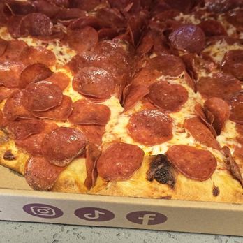Burattino Brick Oven Pizza - 120 pep pizza - Pizza Near Me - Whittier, California Burattino Brick Oven Pizza - 120 pep pizza - Pizza Near Me - Whittier, California