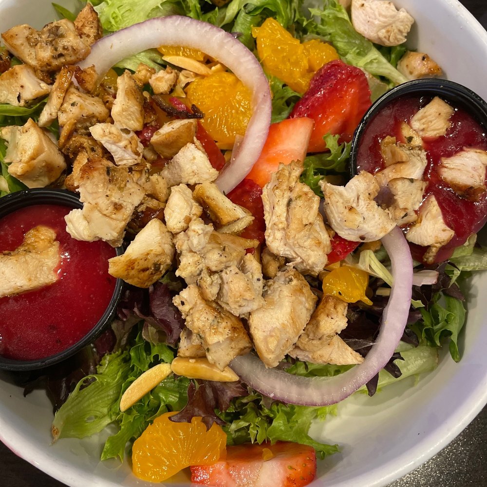 On Tap Medina - Mixed berry salad - Sports Bars Near Me - Medina, Ohio