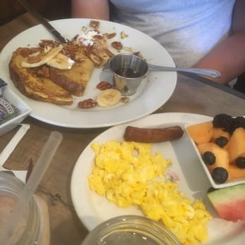 Cafe De Olla - Banana pecan French toast also came with eggs and sausage. Incredible - American Near Me - Burbank, California Cafe De Olla - Banana pecan French toast also came with eggs and sausage. Incredible - American Near Me - Burbank, California