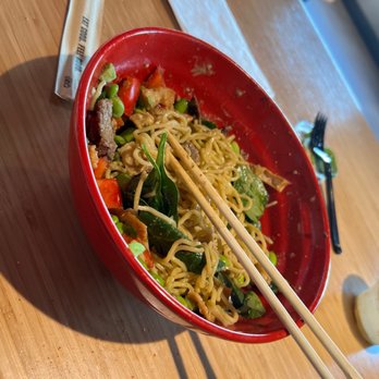 Tokyo Joe's - Sirloin w/ noodles, spinach, red peppers, salt and spicy sauce - Sushi Bars Near Me - Parker, Colorado Tokyo Joe's - Sirloin w/ noodles, spinach, red peppers, salt and spicy sauce - Sushi Bars Near Me - Parker, Colorado