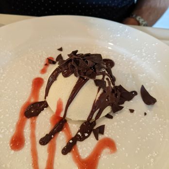 Ca'Bianca Ristorante Italiano - Very mediocre semifreddo - Italian Near Me - Santa Rosa, California