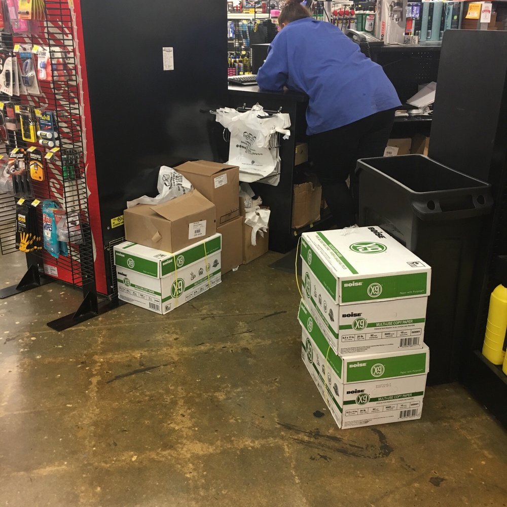 Pep Boys - Employee slouches over the counter. Other employees cussing back and forth. Playing with her phone not on vibrate - Auto Repair Near Me - Baltimore, Maryland Pep Boys - Employee slouches over the counter. Other employees cussing back and forth. Playing with her phone not on vibrate - Auto Repair Near Me - Baltimore, Maryland