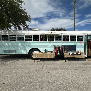 Yummy's Hot Chicken - Food Trucks Near Me - Houston, Texas Yummy's Hot Chicken - Food Trucks Near Me - Houston, Texas