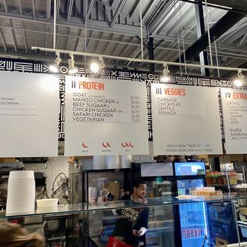 Hoyo's Kitchen - African Near Me - Columbus, Ohio