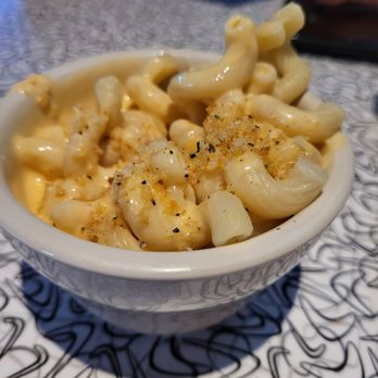 Bubba's 33 - Side of mac n cheese - Pizza Near Me - Evansville, Indiana