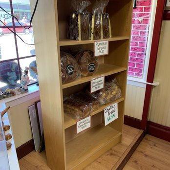 Half Moon Bay Bakery - Bakery - Bakeries Near Me - Half Moon Bay, California Half Moon Bay Bakery - Bakery - Bakeries Near Me - Half Moon Bay, California