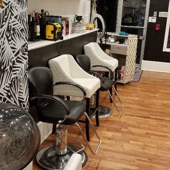 Good Hands Janitorial - Monthly cleaning at a beauty salon located in the Germantown area of Philadelphia, PA. - Home Cleaning Near Me Good Hands Janitorial - Monthly cleaning at a beauty salon located in the Germantown area of Philadelphia, PA. - Home Cleaning Near Me