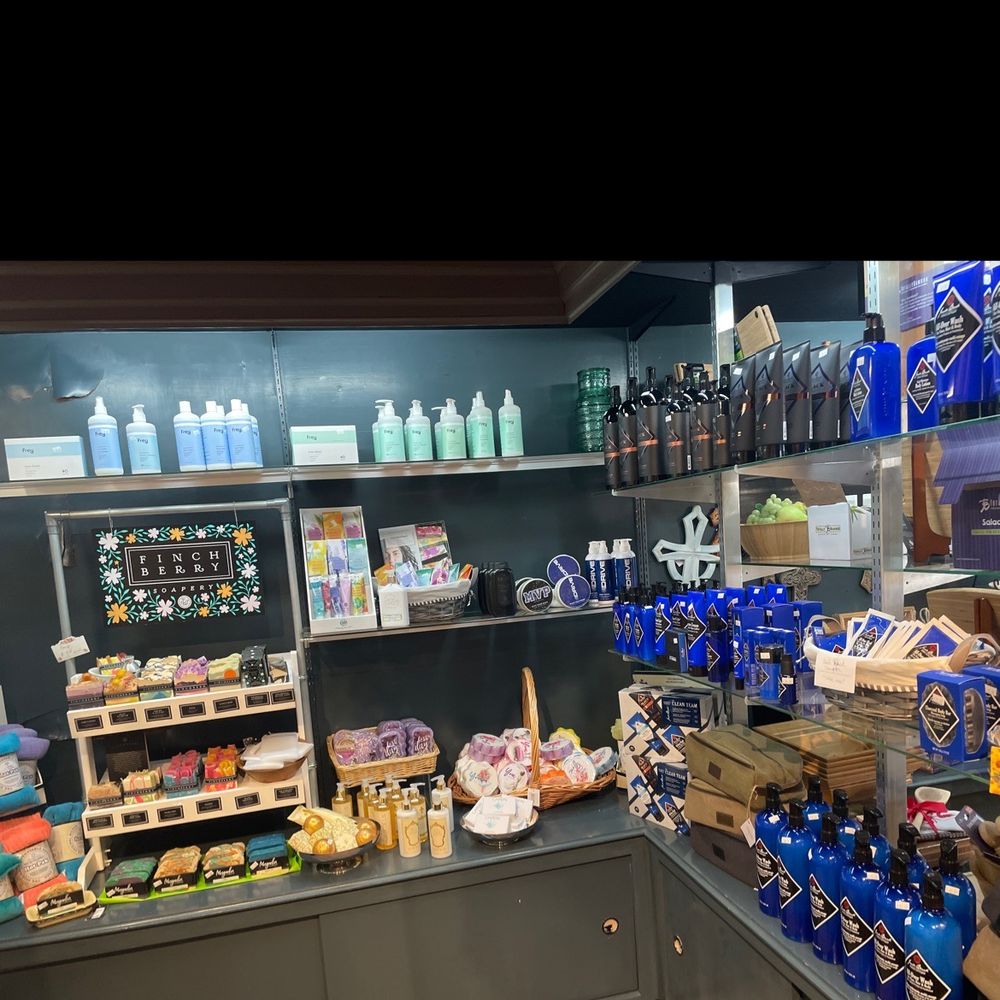 STEELE’S FLOWERS & GIFTS Updated September 2024 112 W Magnolia St