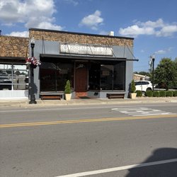 37 Cedar Restaurant & Bar - Outside