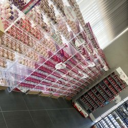 Samaria Beauty Supply