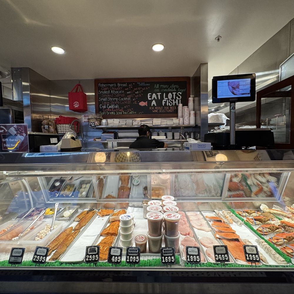 The Crab Cooker - Front take out counter - Seafood Near Me - Newport Beach, California The Crab Cooker - Front take out counter - Seafood Near Me - Newport Beach, California