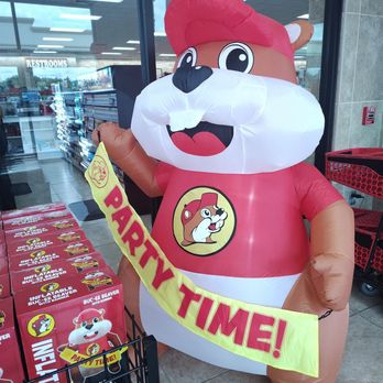 Buc-ee’s - Party time! - Gas Stations Near Me - Smiths Grove, Kentucky Buc-ee’s - Party time! - Gas Stations Near Me - Smiths Grove, Kentucky