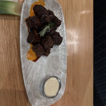 Moxies - Steak Bites - Lounges Near Me - Plano, Texas