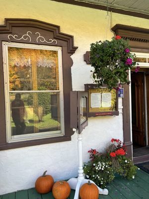Auberge Baker Restaurant by null