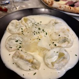 Tortelloni Al Tartufo Tortelloni Al Tartufo