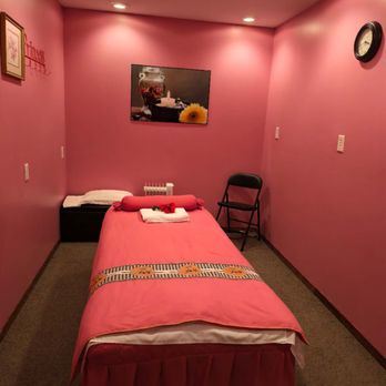 V Massage - Visit us for a relaxing massage at V Massage, located in Emporia, KS. - Massage Near Me - Emporia, Kansas V Massage - Visit us for a relaxing massage at V Massage, located in Emporia, KS. - Massage Near Me - Emporia, Kansas