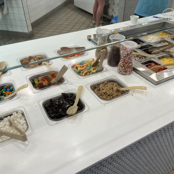 Iceskimo - Toppings - Ice Cream & Frozen Yogurt Near Me - San Diego, California