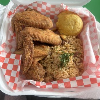 Pica Pollo West - 3 whole wings and a side - Caribbean Near Me - Cleveland, Ohio Pica Pollo West - 3 whole wings and a side - Caribbean Near Me - Cleveland, Ohio
