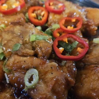 Makulit - Filipino Near Me - Portland, Oregon