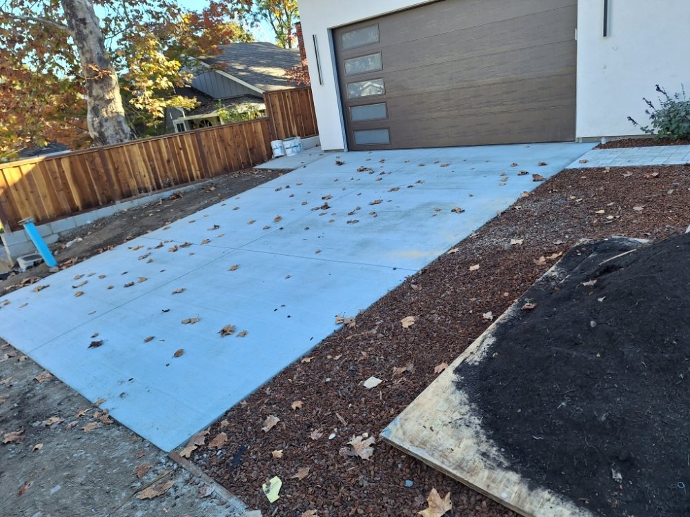 Slide of Francisco's Handyman