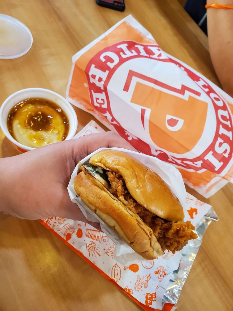 Popeyes Louisiana Kitchen Order Food Online 558 Photos & 244 Reviews Fast Food Kalihi