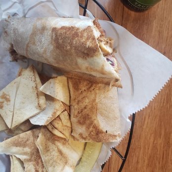 Zingo’s - Chicken sandwich - Mediterranean Near Me - Toledo, Ohio