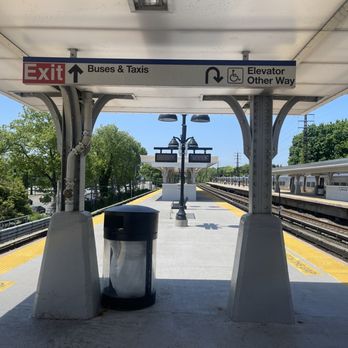 Lynbrook LIRR Station - Public Transportation Near Me - Lynbrook, New York