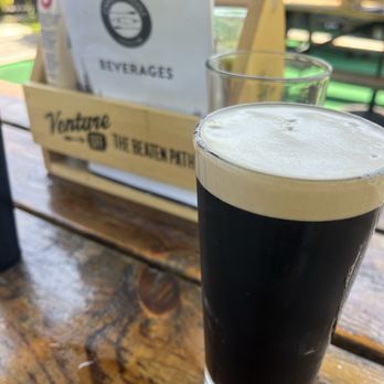 Canoe and Paddle - Great Lakes Irish Stout 12iz - British Near Me - Lakefield, Ontario Canoe and Paddle - Great Lakes Irish Stout 12iz - British Near Me - Lakefield, Ontario