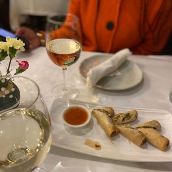 Thithi's Restaurant - Spring Rolls - Vietnamese Near Me - Westchester, Illinois