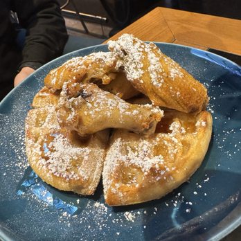 Recreation - Chicken wing waffles - Cocktail Bars Near Me - New York, New York