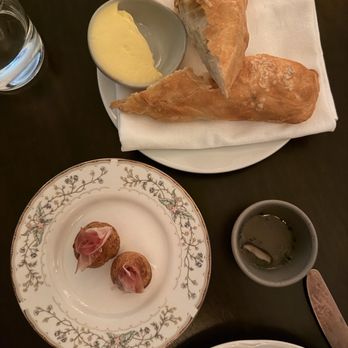 Gwen - Amuse bouche - New American Near Me - Los Angeles, California