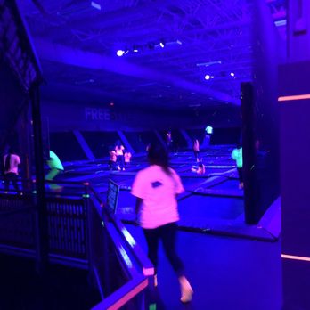 Sky Zone Trampoline Park - Trampoline Parks Near Me - Vancouver, Washington