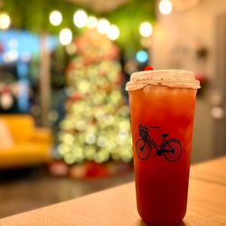 Teascape Coffee and Tea Bar - Strawberry Green Tea