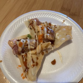 Da Hale - Free sample of poke nachos!! Thank you so much!!! - Poke Near Me - Las Vegas, Nevada