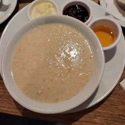 Da Vincenzo Food and Wine Hall - Porridge with cream, berries and honey.