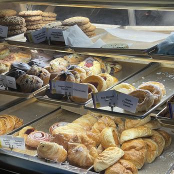 Patrick's Bakery & Cafe - Edina - Pastries - Bakeries Near Me - Edina, Minnesota Patrick's Bakery & Cafe - Edina - Pastries - Bakeries Near Me - Edina, Minnesota