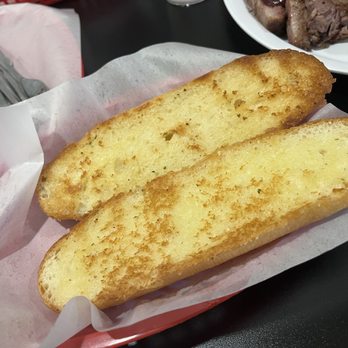 Canyon City Barbeque - Garlic Bread - Barbeque Near Me - Azusa, California