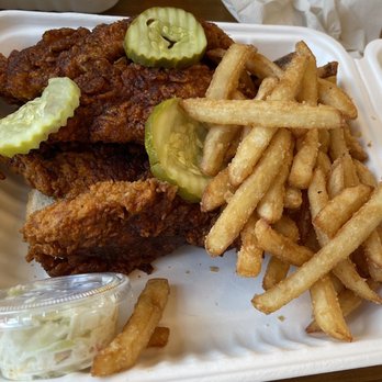 Rooster's - 5--piece Tenders, Hot - Chicken Shop Near Me - Montclair, New Jersey