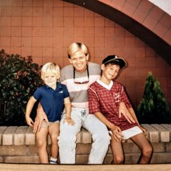 Red Rock Safes - Donnie and His Two Sons.