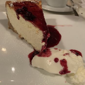 Pescatore - Cheesecake with blueberries - Seafood Near Me - Bala Cynwyd, Pennsylvania Pescatore - Cheesecake with blueberries - Seafood Near Me - Bala Cynwyd, Pennsylvania