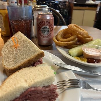 Uncle Harry's Deli Restaurant - The Lynne! - Delis Near Me - Saint Clair Shores, Michigan